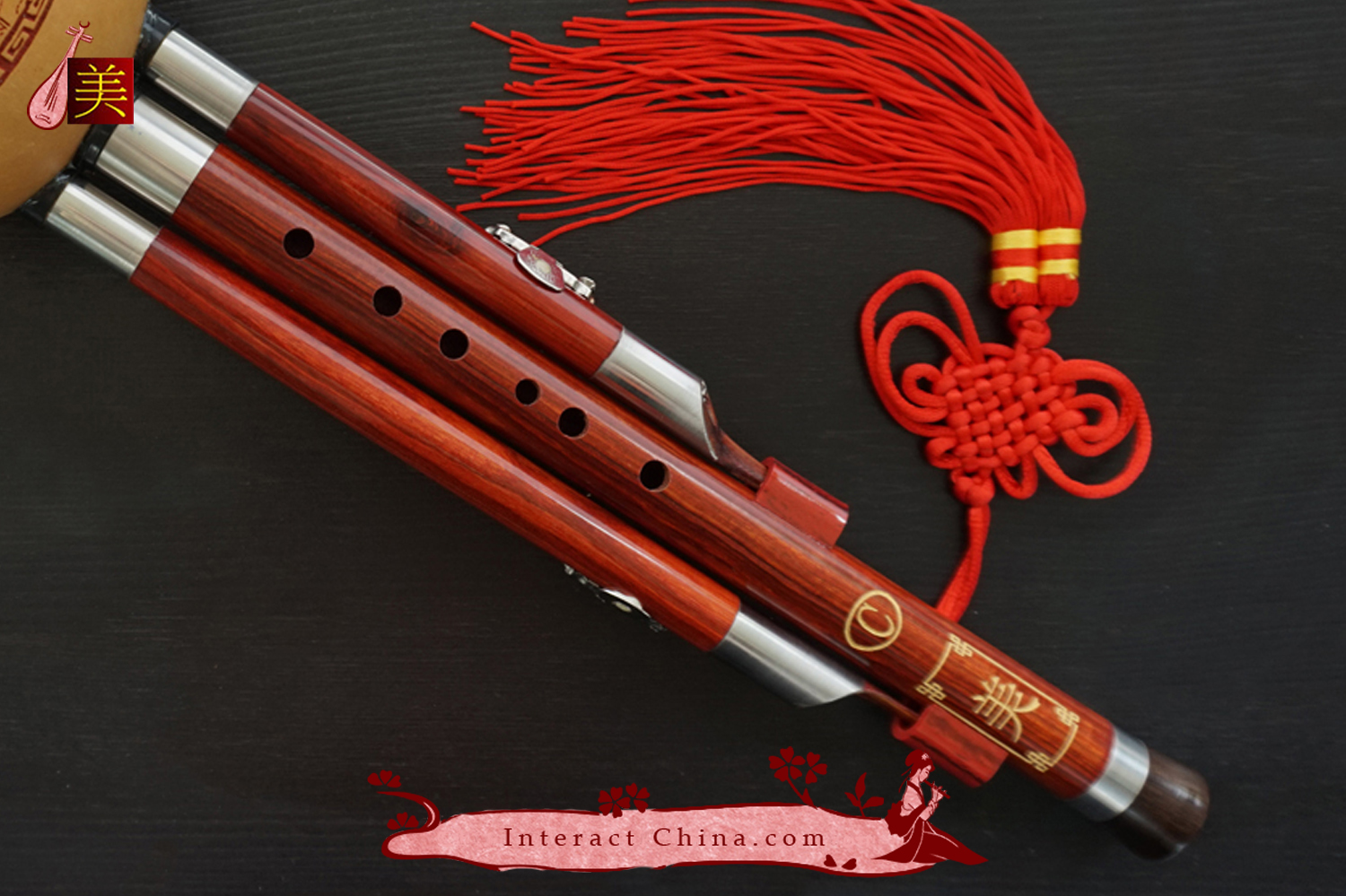 Sandalwood 3 Octaves Chinese Hulusi Flute Woodwind 106 + Case + How to